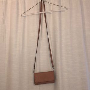 Clutch/cross body purse